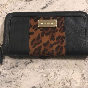 Steve Madden wallet
